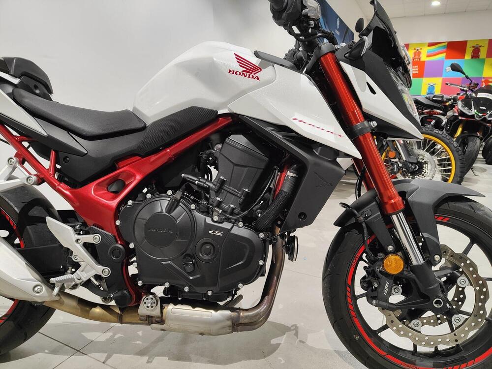 Honda CB 750 Hornet (2023 - 24) (6)