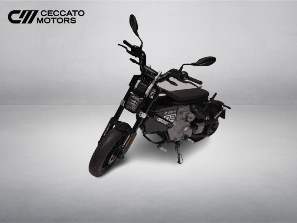 Bmw CE 02 AM (2024 - 25) (2)