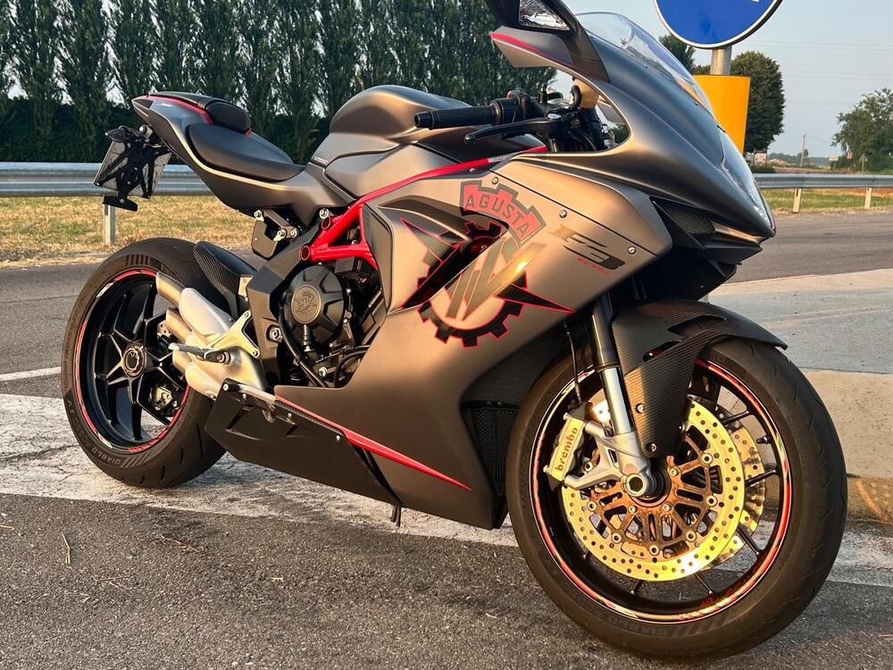MV Agusta F3 675 EAS ABS (2017 - 20) (3)