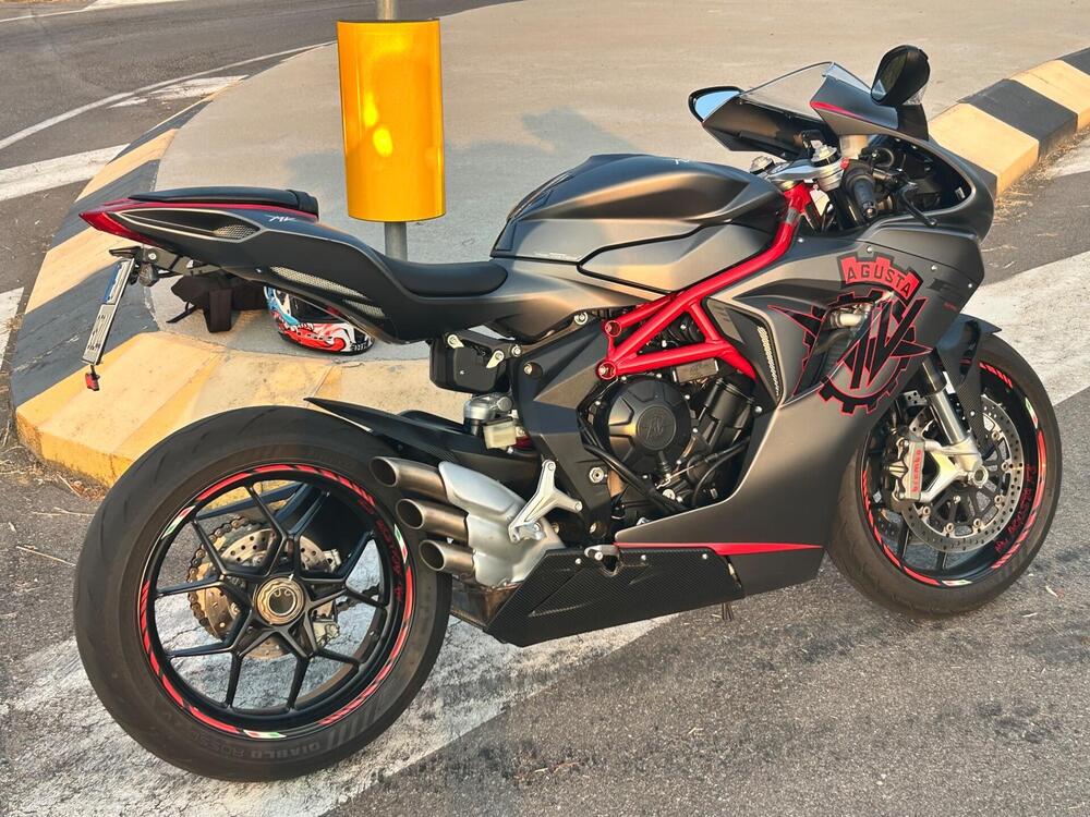 MV Agusta F3 675 EAS ABS (2017 - 20) (5)