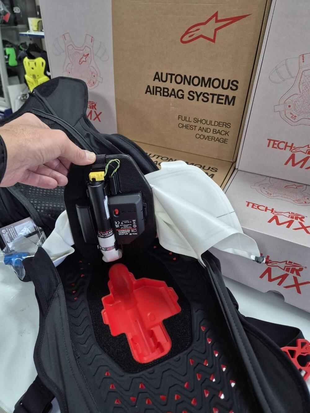 ALPINESTARS tech air airbag mx (4)