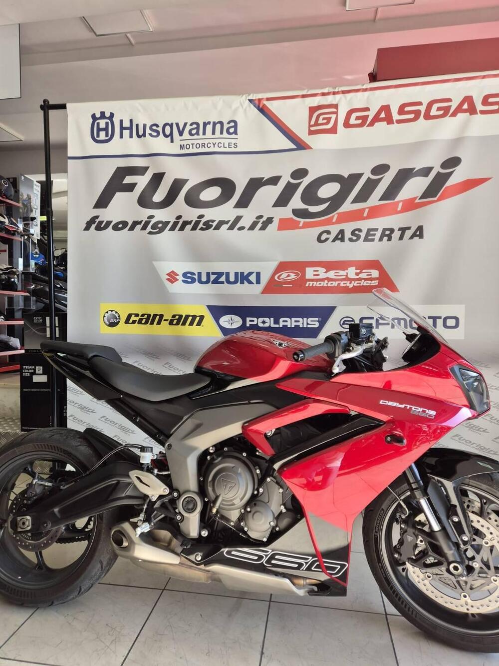 Triumph Daytona 660 (2024 - 25) (2)