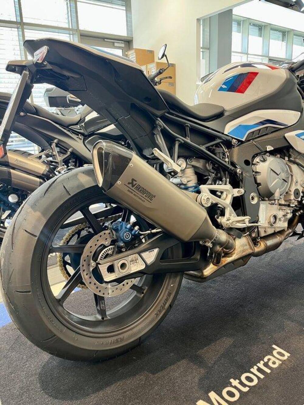 Bmw M 1000 R (2023 - 24) (4)