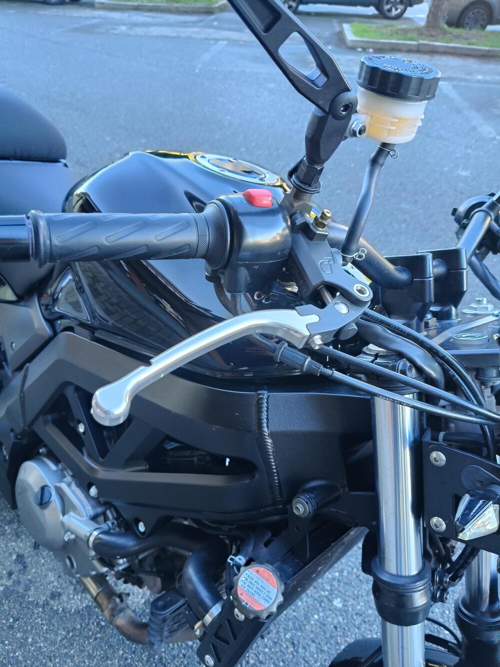 Suzuki SV 650 (2003 - 06) (5)