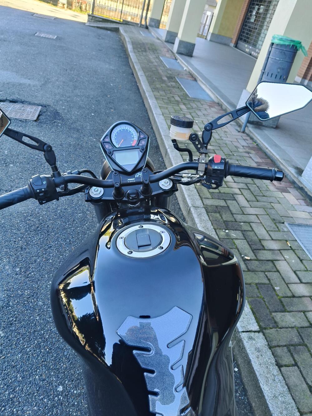 Suzuki SV 650 (2003 - 06) (11)