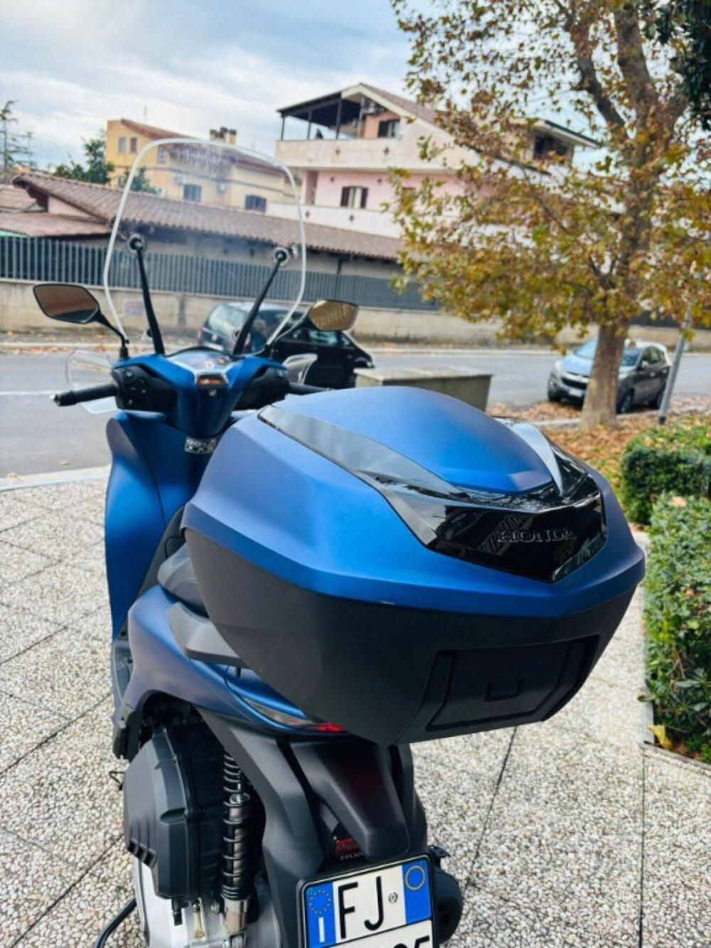 Honda SH 150i (2024 - 25) (13)