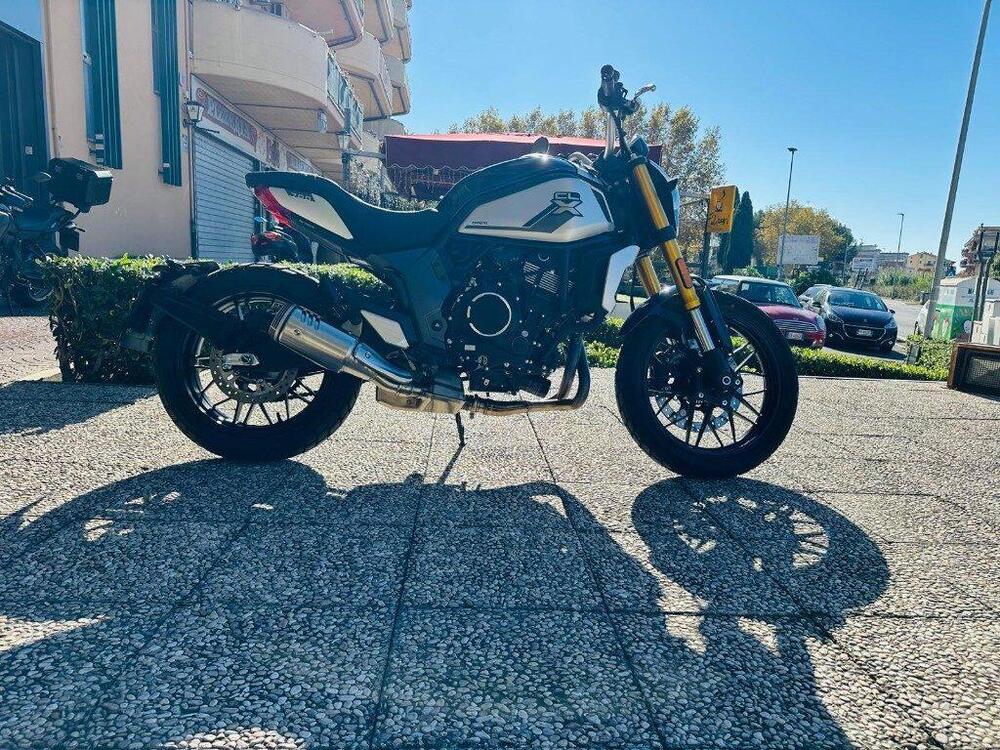 CFMOTO 700CL-X Heritage (2021 - 25)