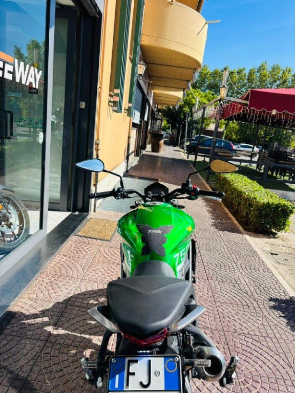 Benelli 752 S (2022 - 25) (18)