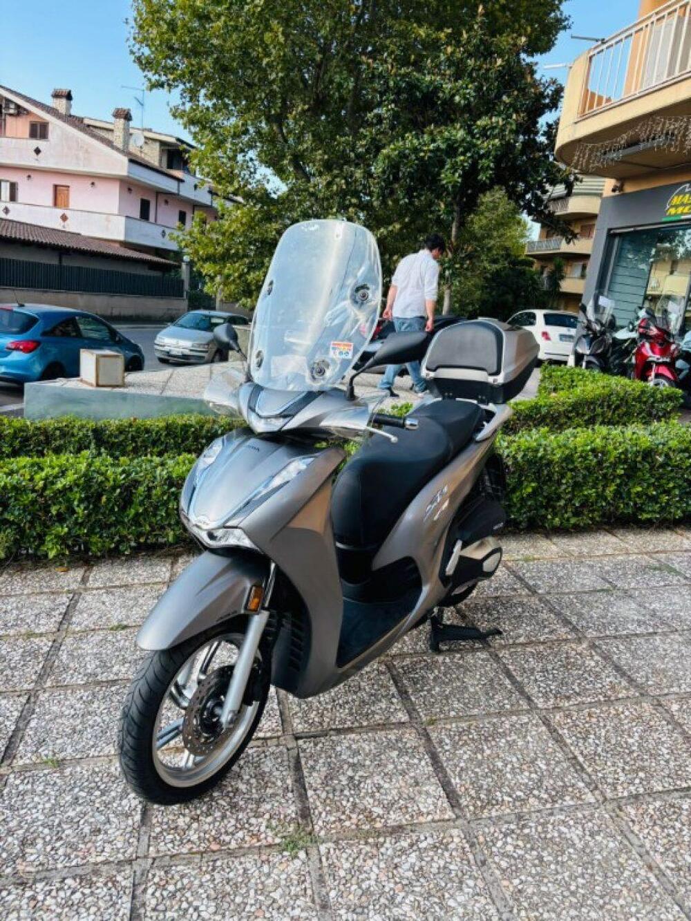 Honda SH 350 (2021 - 24) (8)