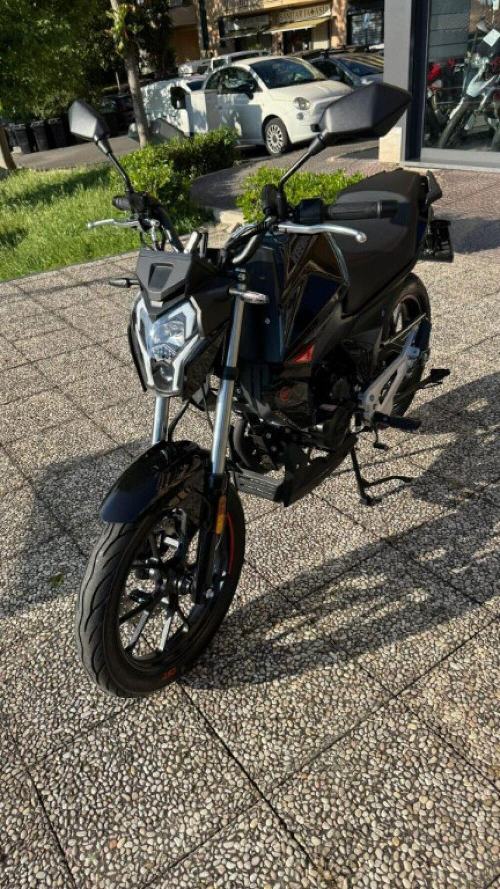 Keeway Motor RKS 125 (2025) (2)