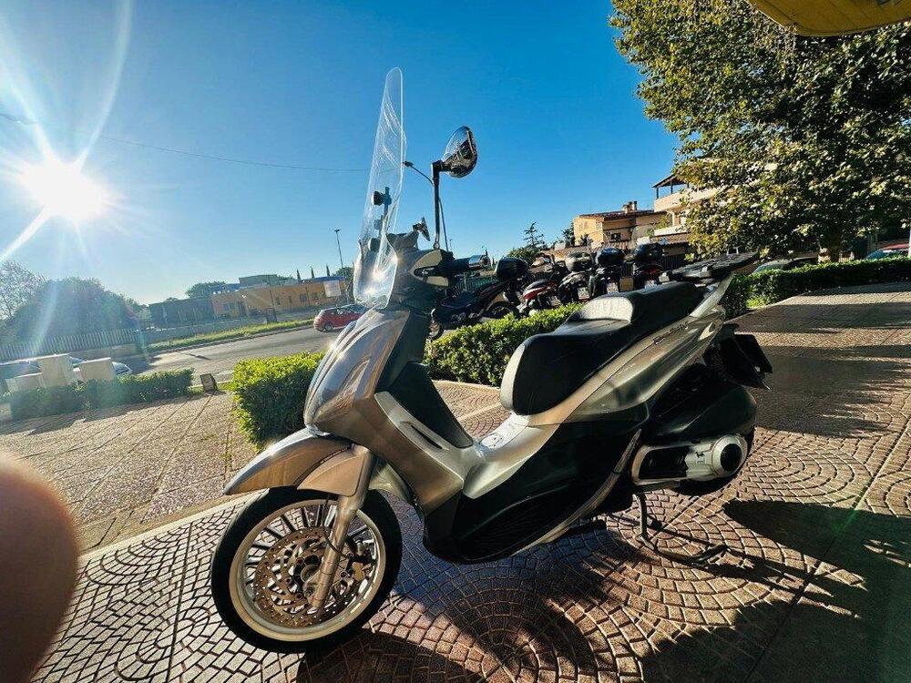 Piaggio Beverly 300 i.e. (2010 - 16) (10)