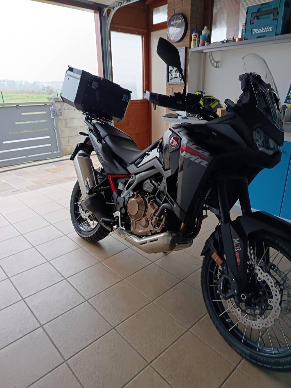 Honda Africa Twin CRF 1100L (2024 - 25) (3)