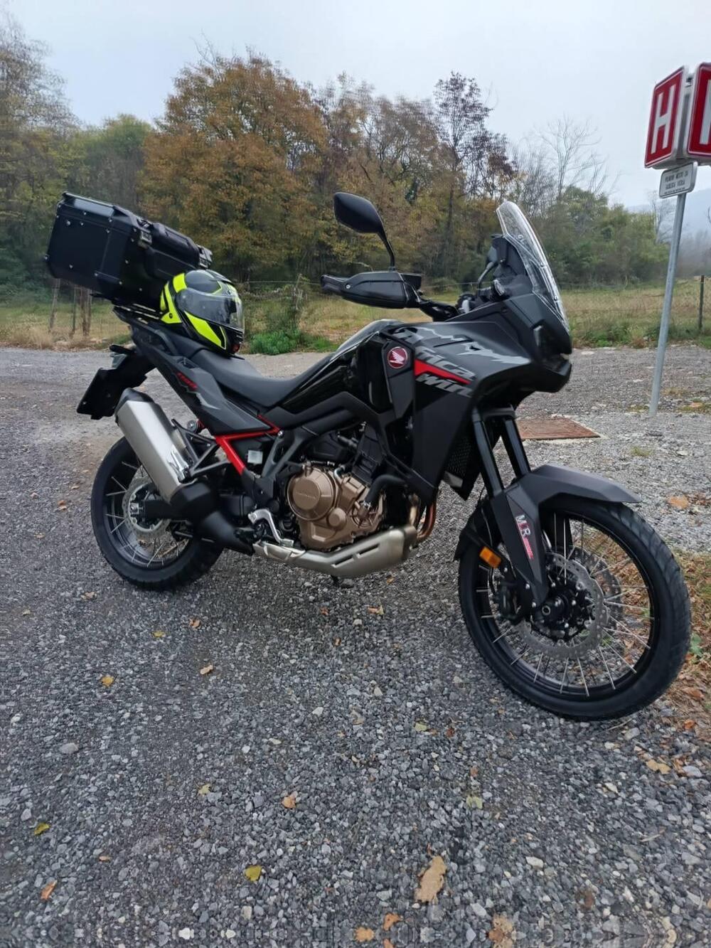 Honda Africa Twin CRF 1100L (2024 - 25) (4)