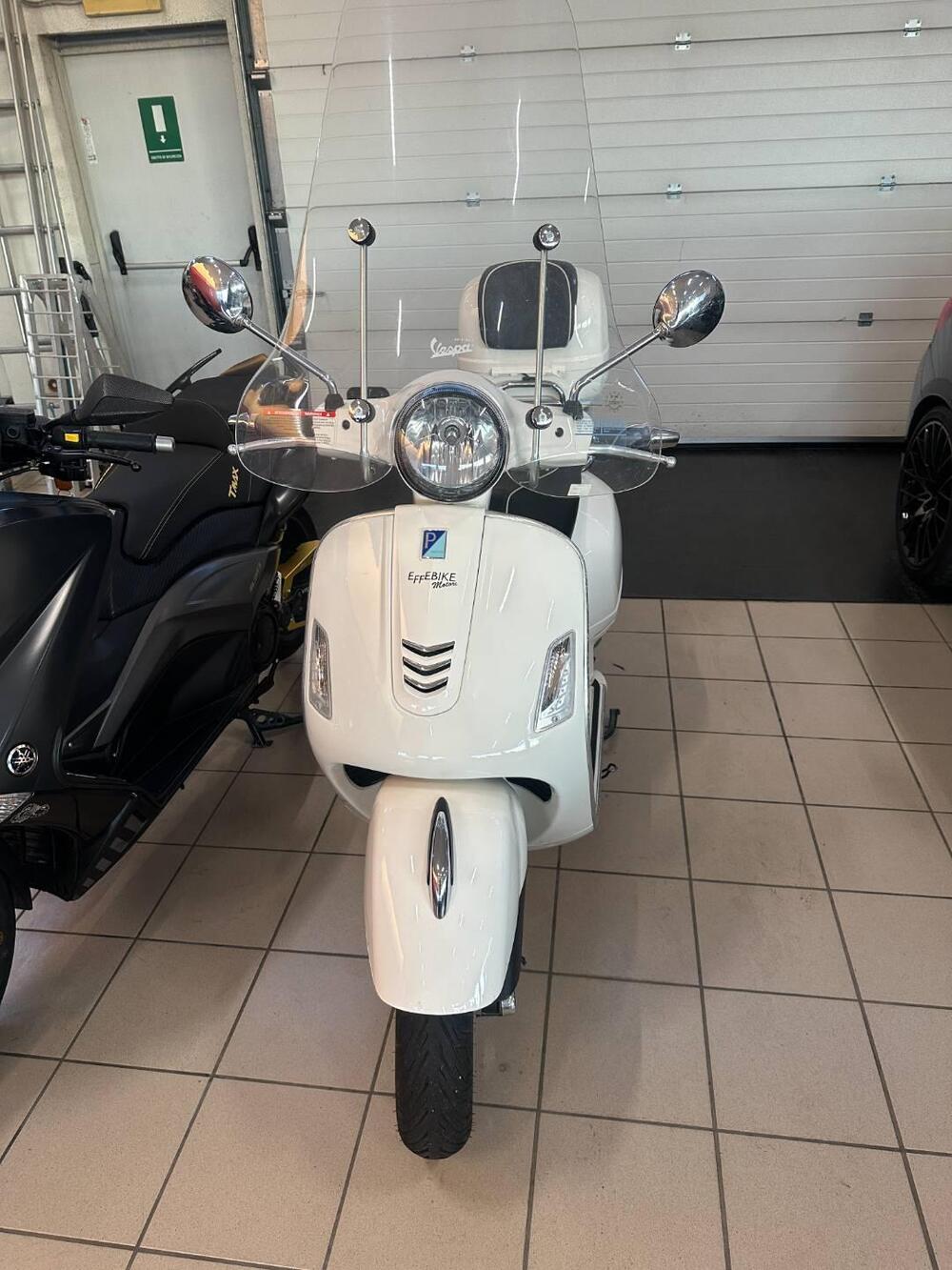 Vespa GTS 300 Touring ABS (2017 - 19)