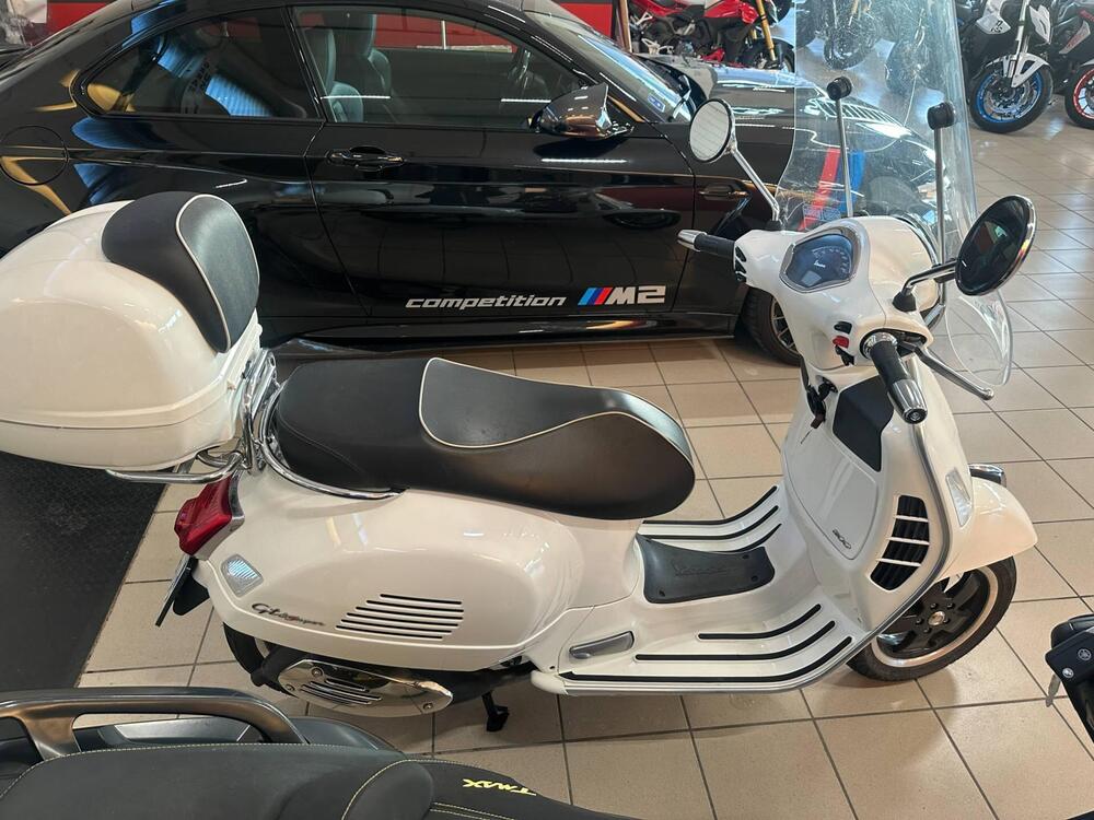 Vespa GTS 300 Touring ABS (2017 - 19) (3)