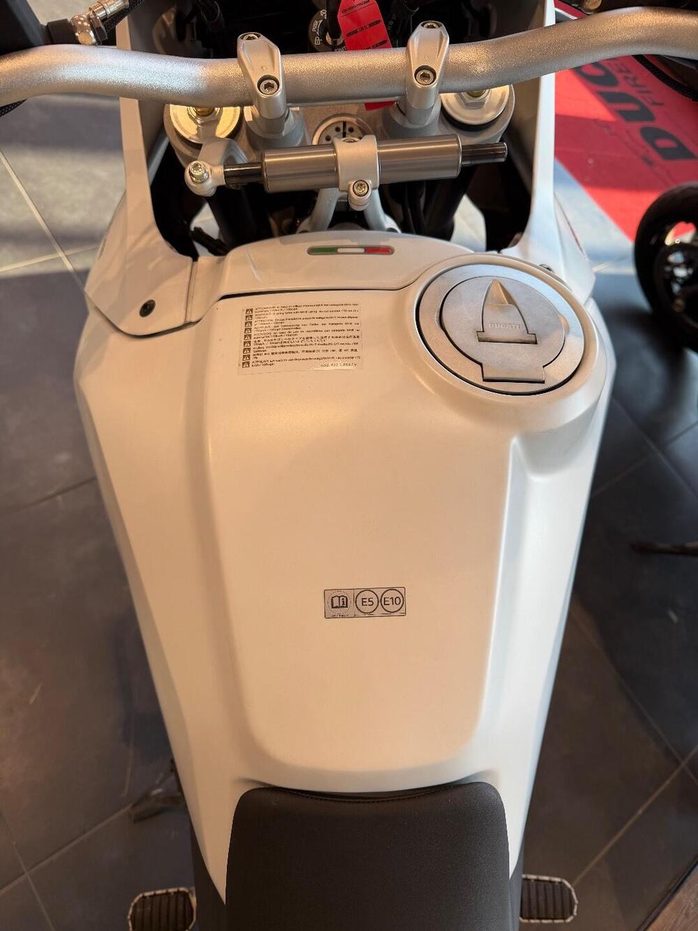 Ducati DesertX (2022 - 25) (8)