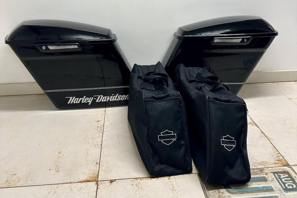 Harley Davidson Selle e Borse Rigide Per Touring Harley-Davidson (9)