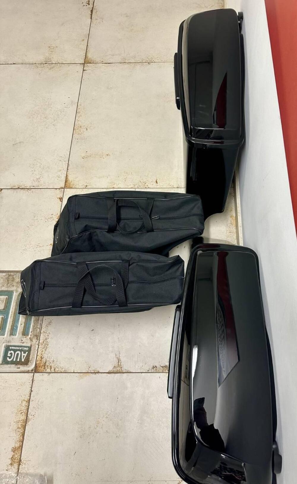 Harley Davidson Selle e Borse Rigide Per Touring Harley-Davidson (11)