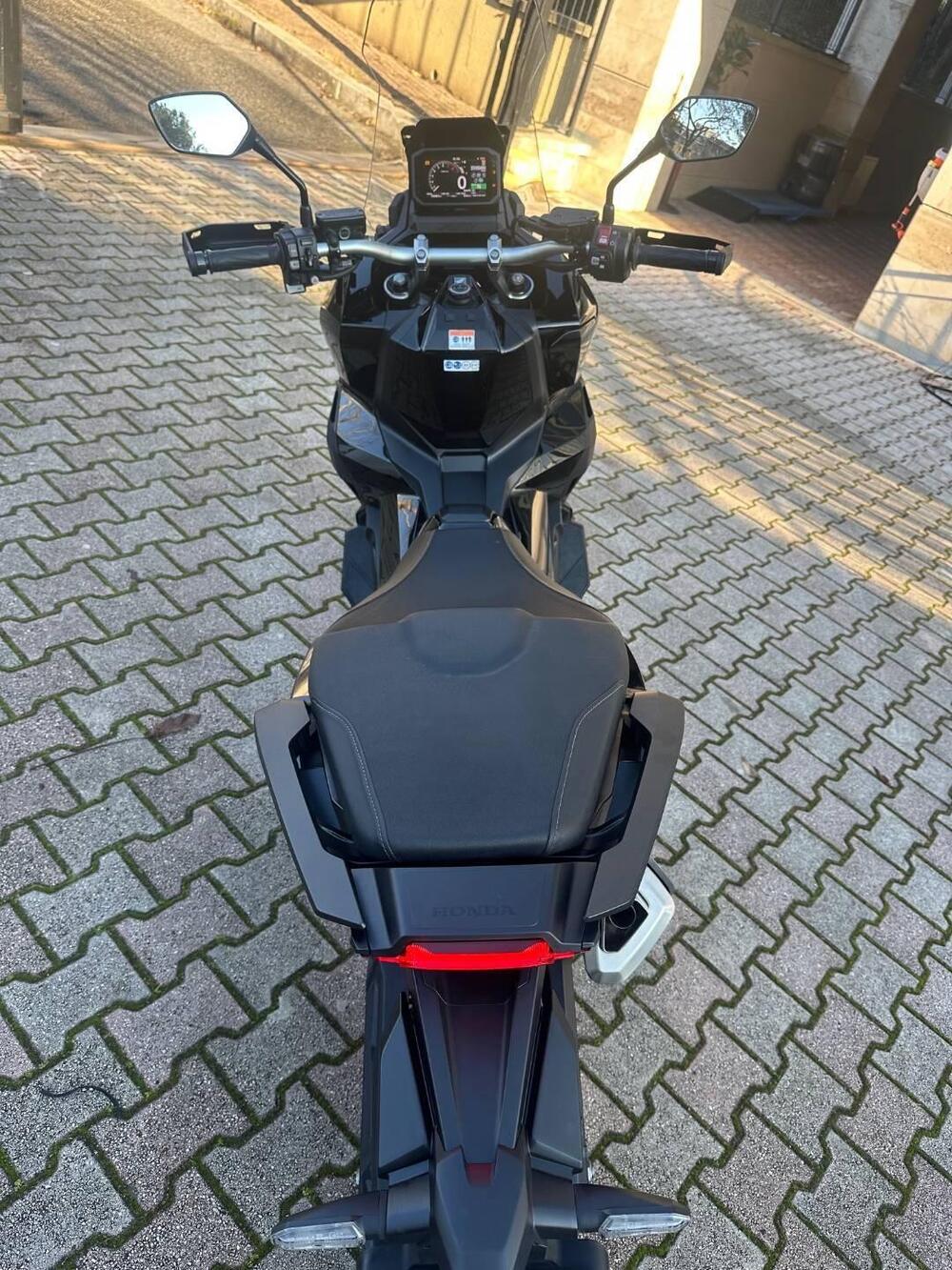 Honda X-ADV 750 DCT (2021 - 24) (5)