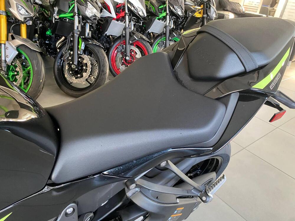 Kawasaki Ninja 636 ZX-6R (2024 - 26) (9)