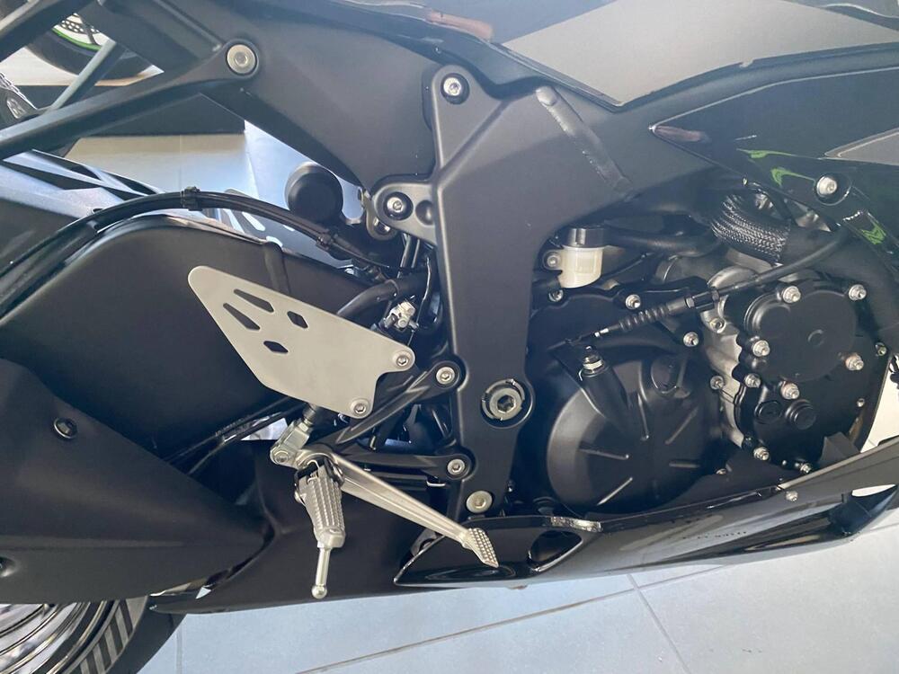 Kawasaki Ninja 636 ZX-6R (2024 - 26) (11)