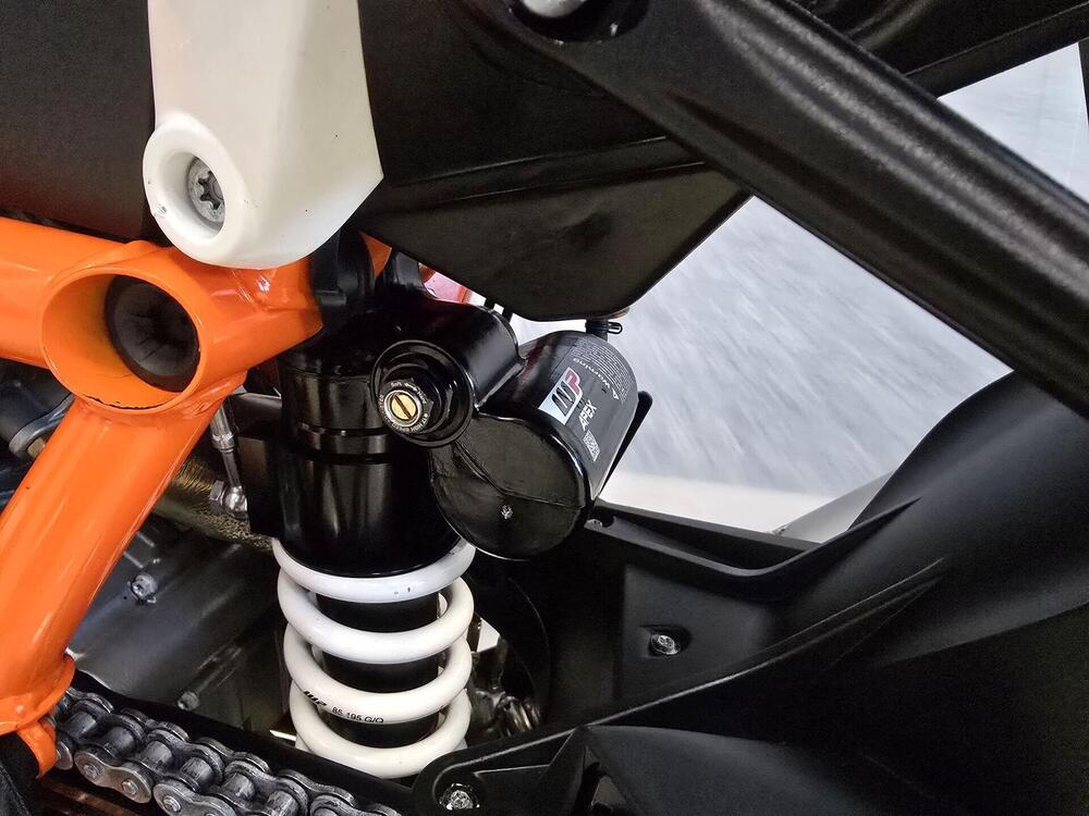 KTM 1290 Super Duke R (2020) (9)