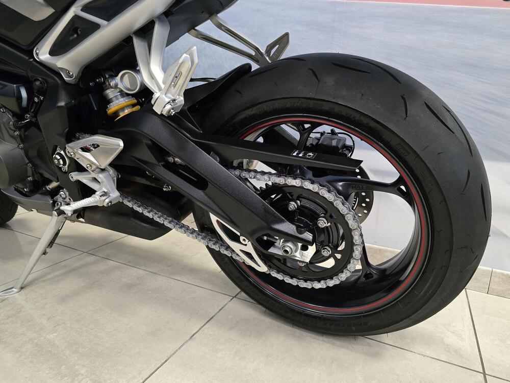 Triumph Street Triple RS (2017 - 19) (8)