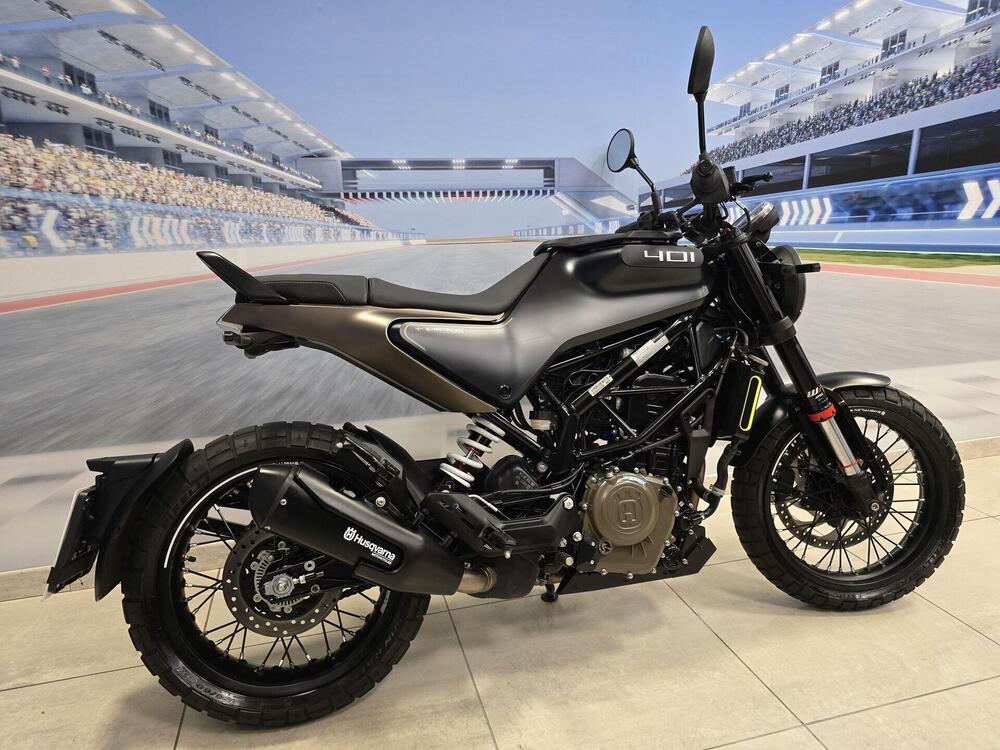 Husqvarna Svartpilen 401 (2021 - 23) (20)