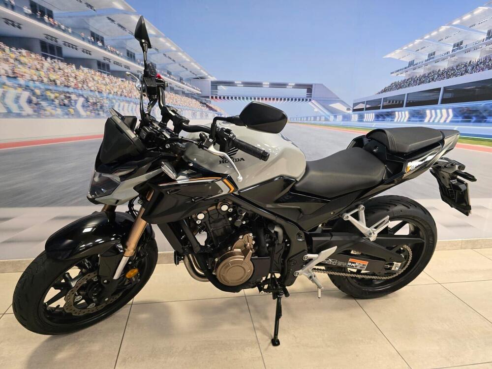 Honda CB 500 F (2022 - 23) (7)