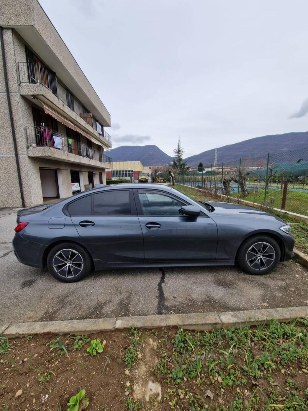 BMW Serie 3 usata a Vicenza (6)