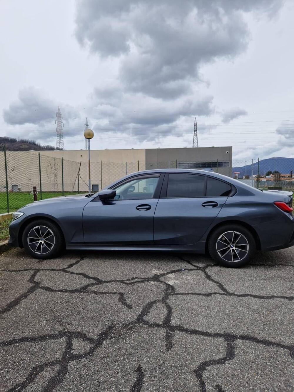 BMW Serie 3 usata a Vicenza (7)