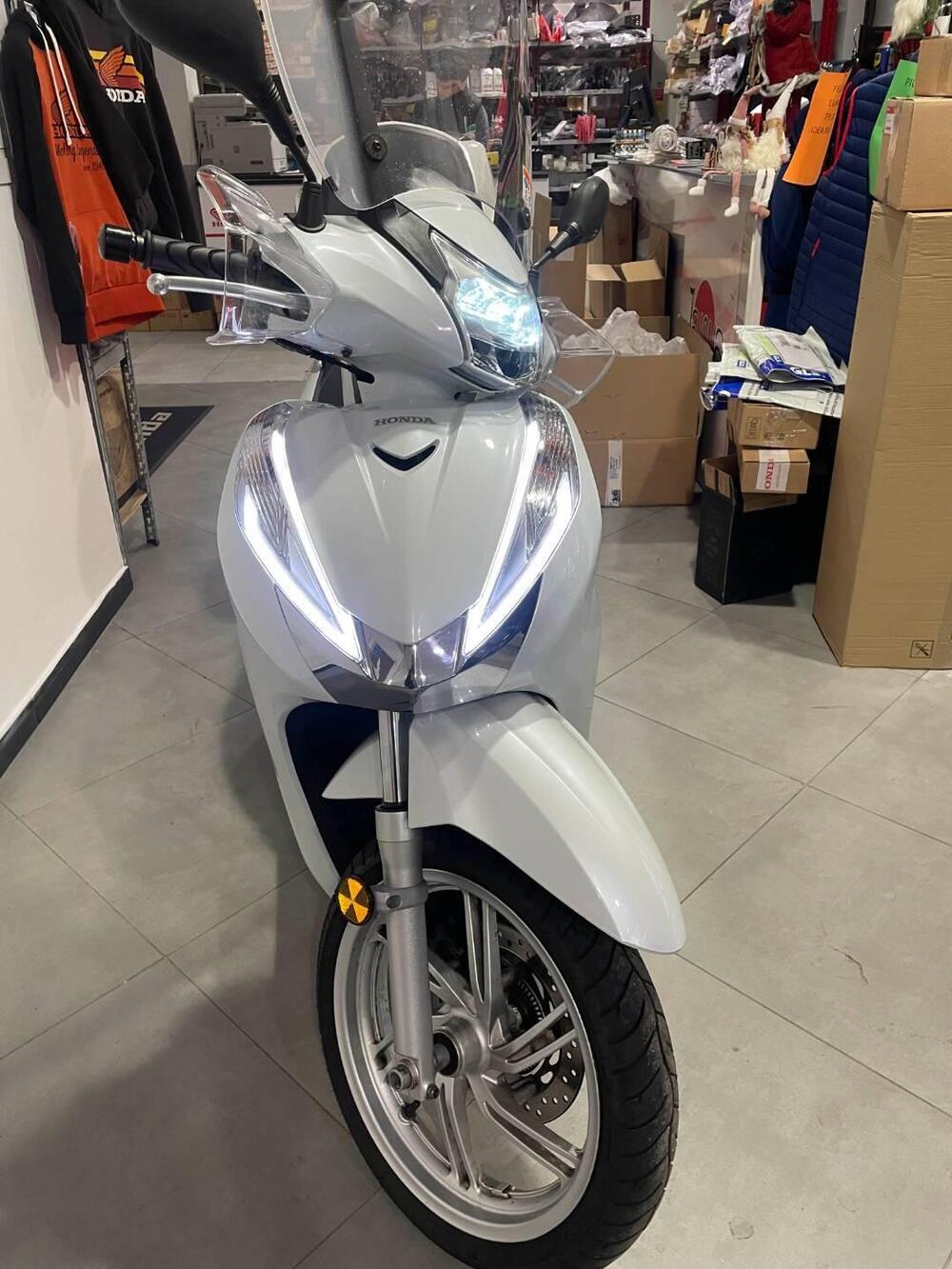 Honda SH 300 i ABS (2016 - 20)