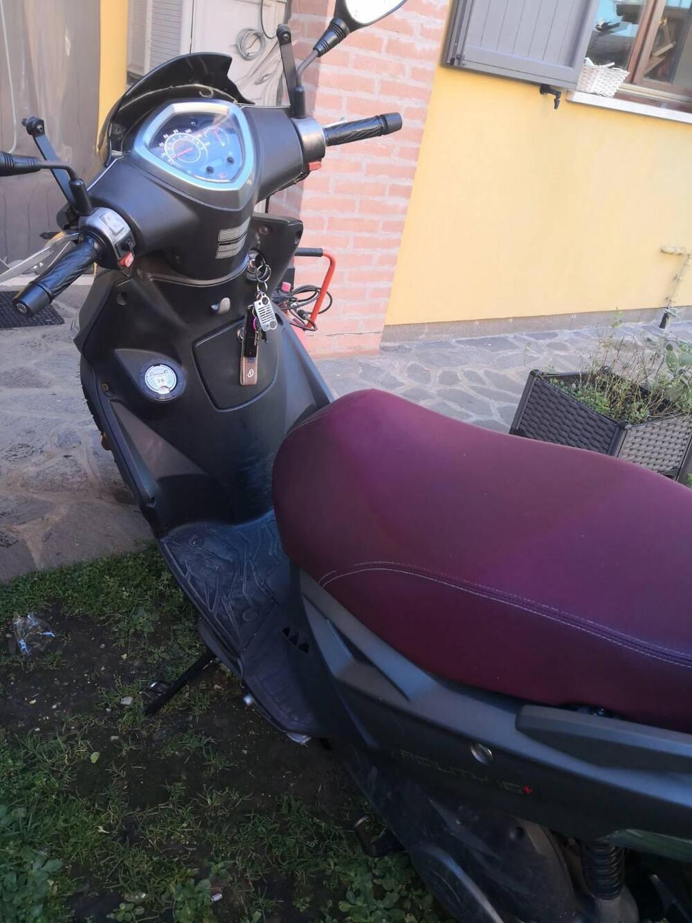 Kymco Agility 125 R16 + (2017 - 20) (5)