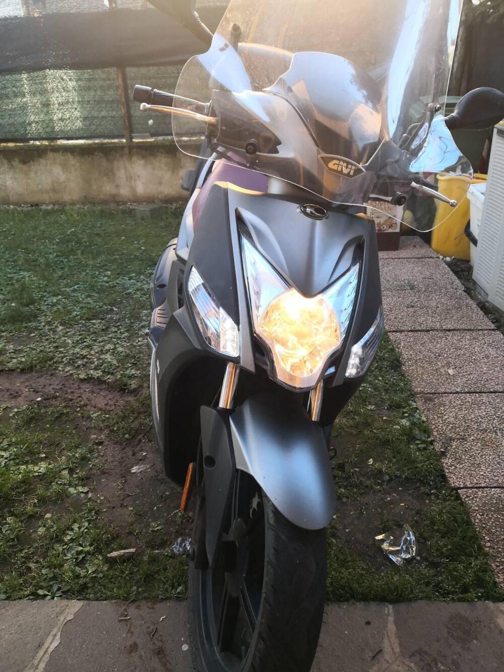 Kymco Agility 125 R16 + (2017 - 20) (8)