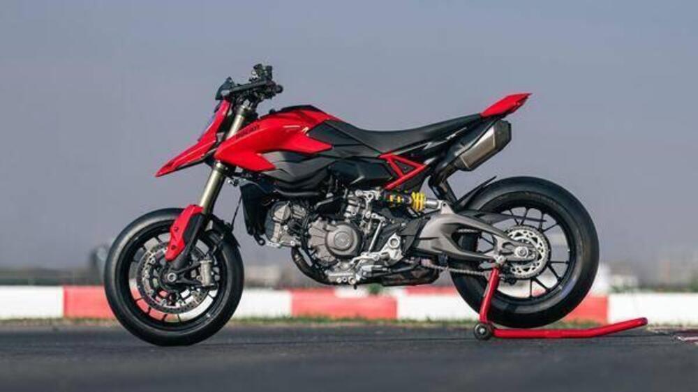 Ducati Hypermotard V2 (2026)