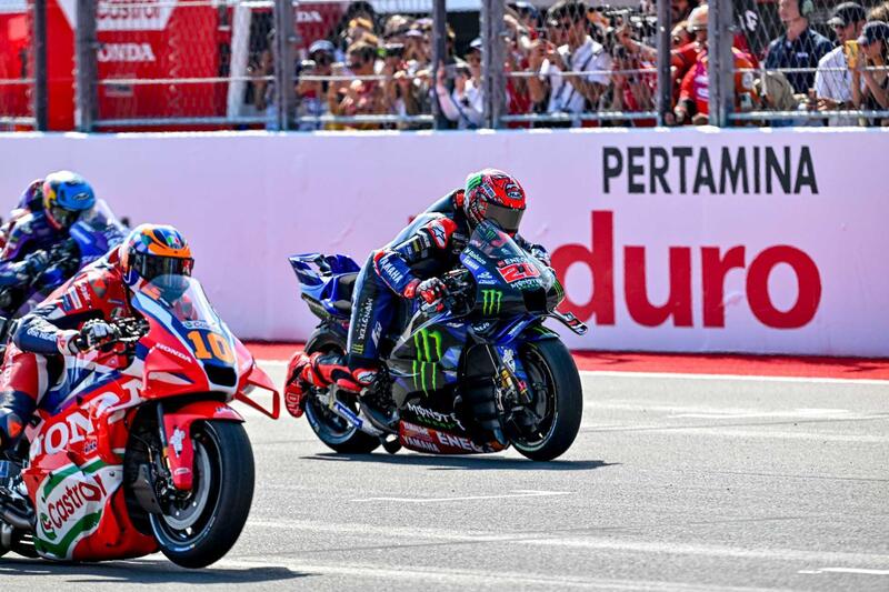 MotoGP 2025. Nobuatsu Aoki spiega il ritorno di Honda e Yamaha: da una parte il telaio+Albesiano, dall'altra il V4