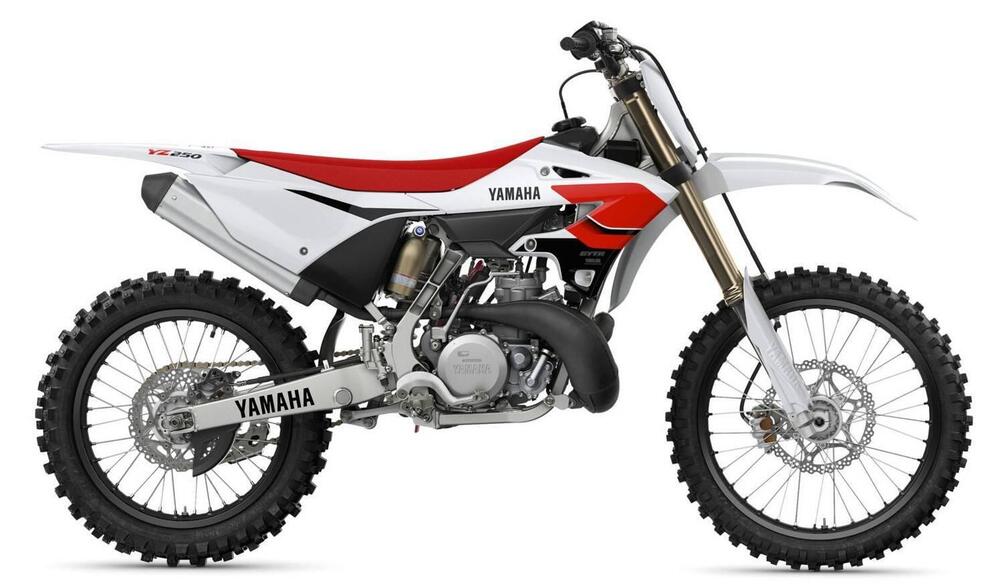 Yamaha YZ 250 70th Anniversary Edition (2026) (2)