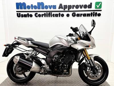 Yamaha FZ1 Fazer (2006 - 16) usata