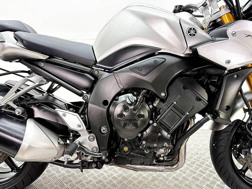 Yamaha FZ1 Fazer (2006 - 16) (8)