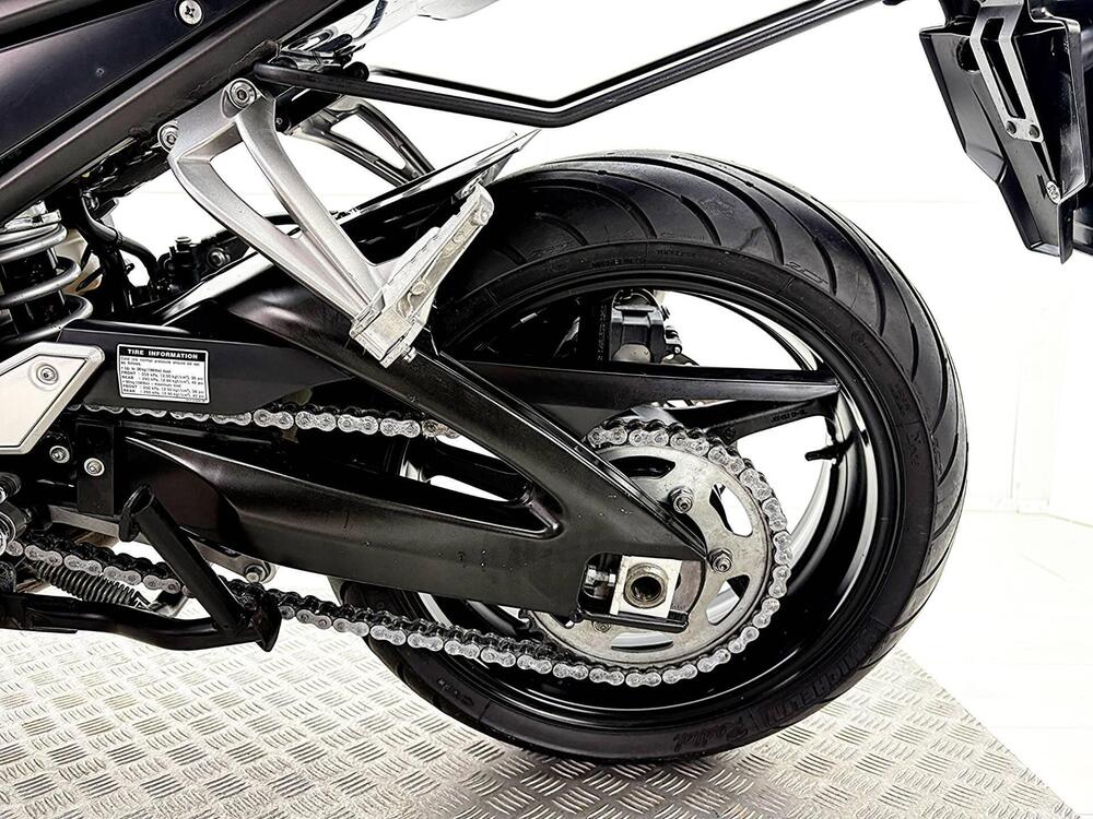 Yamaha FZ1 Fazer (2006 - 16) (18)