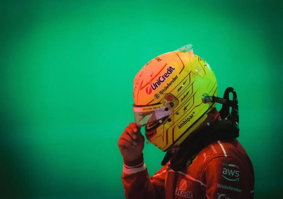 Il 2025 è stato il peggior anno in F1 per Lewis Hamilton. Ma cosa è andato davvero storto al debutto con la Ferrari? 