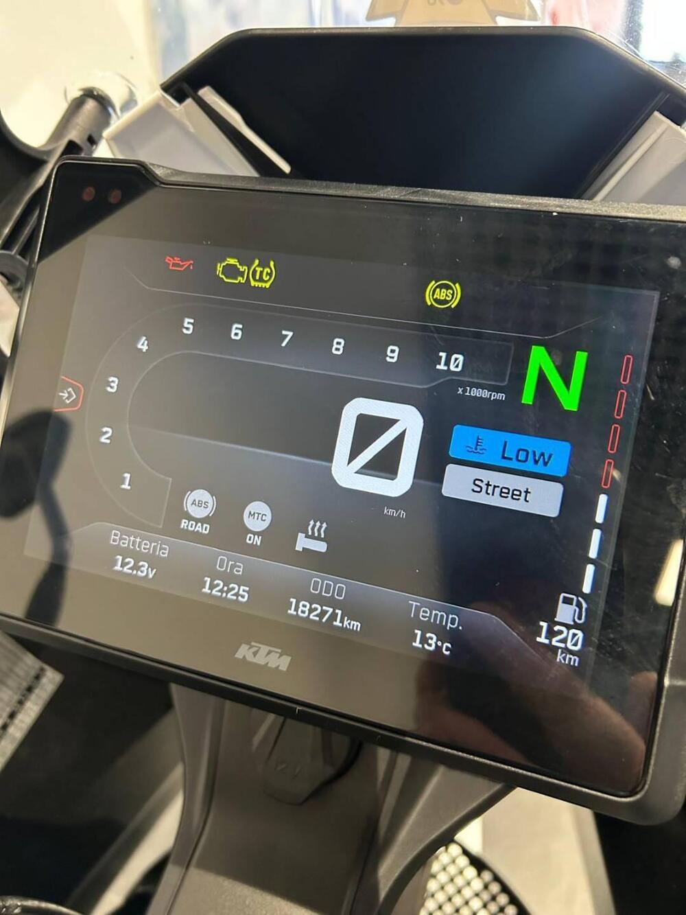 KTM 1290 Super Adventure R (2022 - 25) (17)
