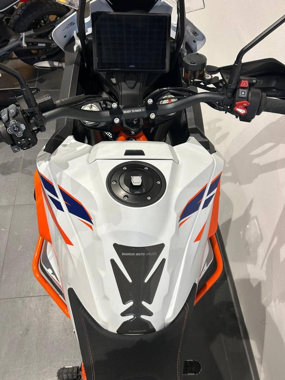 KTM 1290 Super Adventure R (2022 - 25) (13)