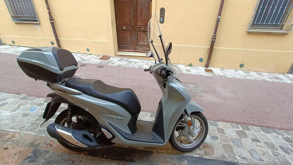 Honda SH 150i (2024 - 25) (5)