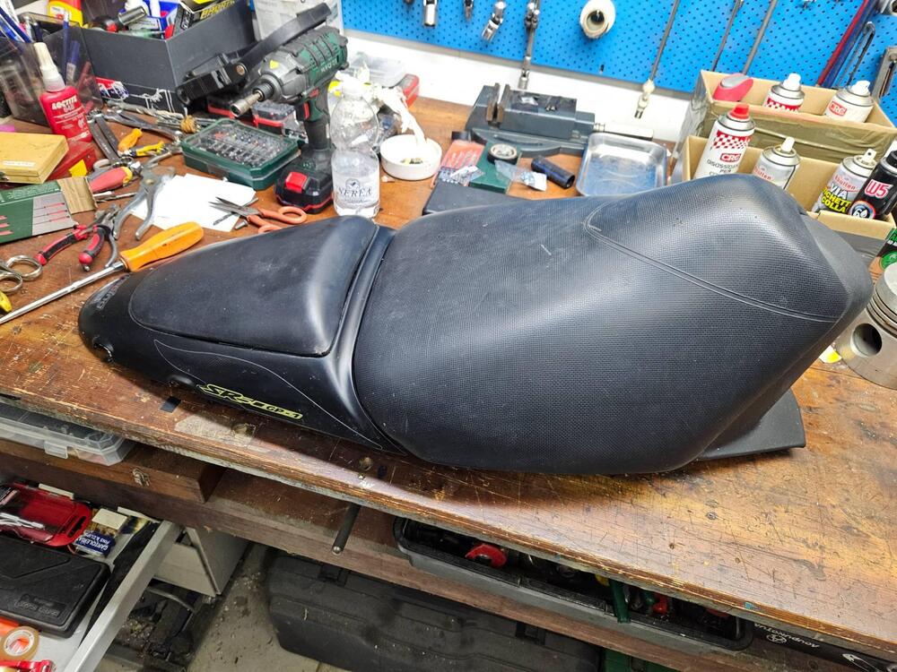 APRILIA SR 50 GP 1 SELLA BIPOSTO (7)