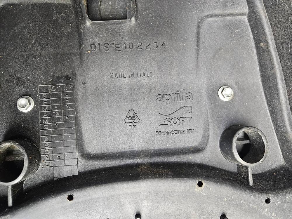 APRILIA SR 50 GP 1 SELLA BIPOSTO (8)