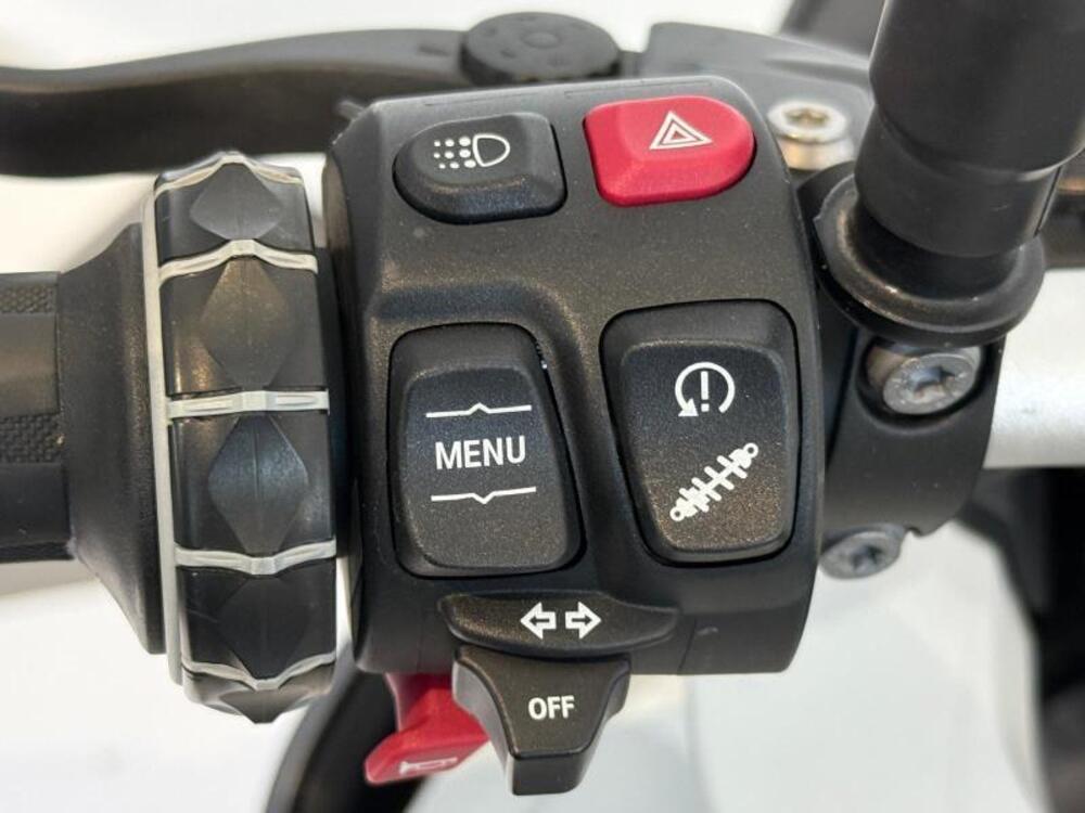 Bmw F 900 XR (2020 - 24) (6)