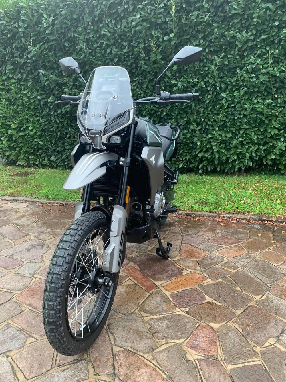 Moto Morini Allthrike 450 (2025) (6)