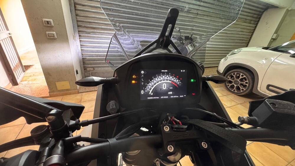 Moto Morini X-Cape 650 (2021 - 25) (2)