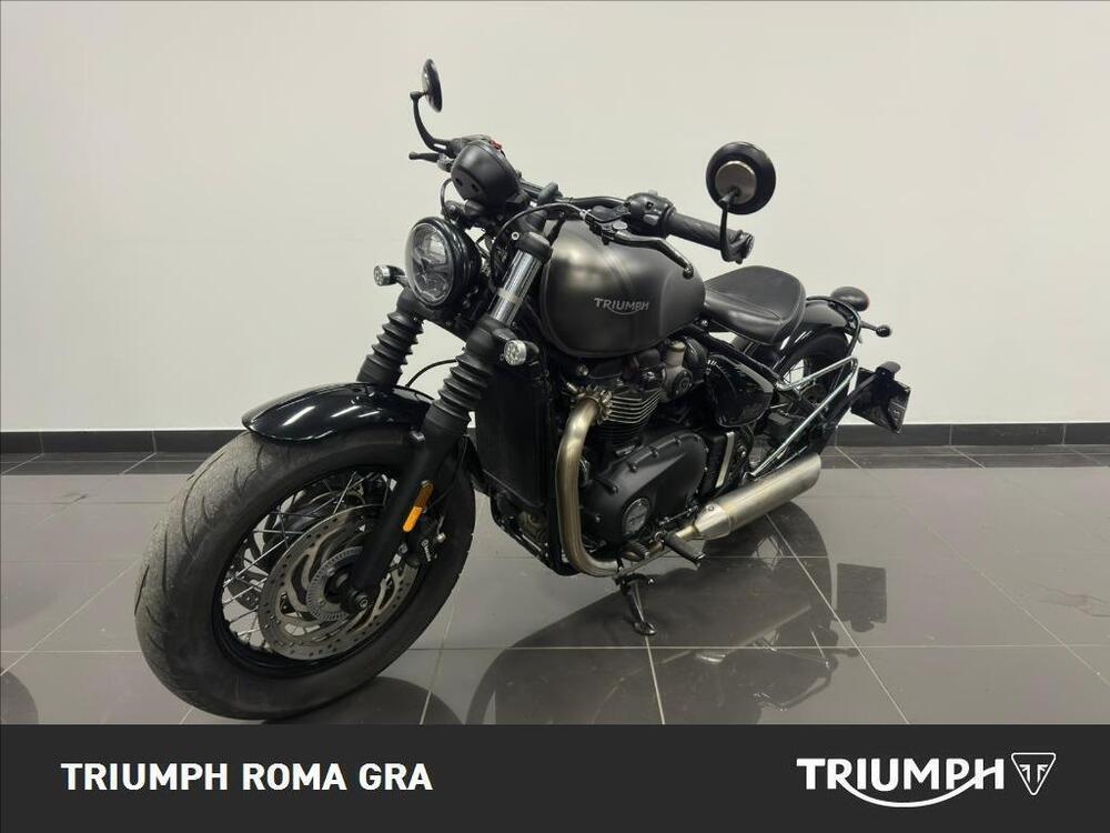 Triumph Bonneville Bobber 1200 (2021 - 25) (3)